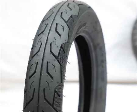 High Performance Best Selling Super Quality Rubber Motorcycle Tire